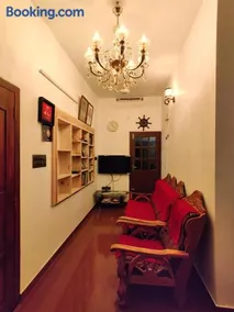 Calvin's Inn - Image 1