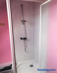 Veigné Room - Image 3