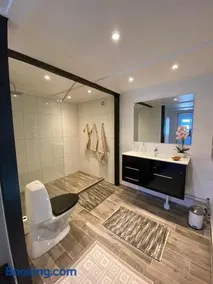 Hannas guesthouse - Image 4