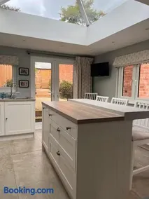 Charming cottage - Image 2