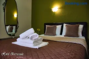 Hotel Barracuda - Image 2