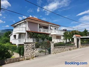 Villa Karla - Image 1