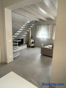 Casina Vittorio - Image 1
