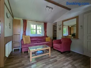 Mobile home tout confort dans un camping 4 étoiles - Image 1