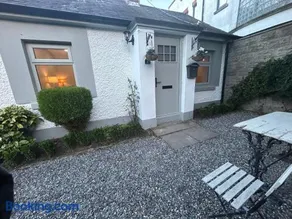 Malahide Village Cottage - Image 2