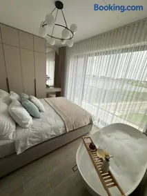 Luxurious Seaside Penthouse - Image 2
