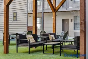 CozySuites at Music Row - Image 1
