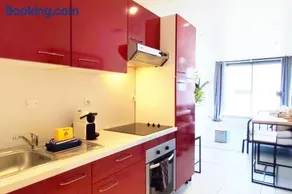 Modern - Image 2