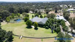Peel Manor House - Image 3