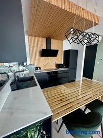 Luxusný apartmán na 21 poschodí s parkovaním zadarmo BA - Image 2