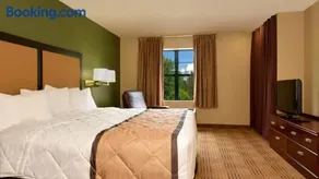 Motel 6 Extended Stay Birmingham Pelham, AL - Image 3