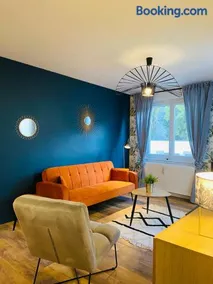 Appartement 2 chambres avec terrasse vue sur jardin arboré - Image 2