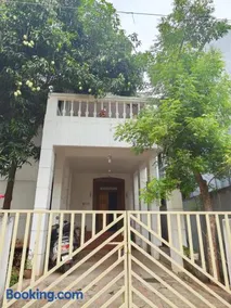 AUM VILLA Homestay in Pondicherry and Auroville - Image 2