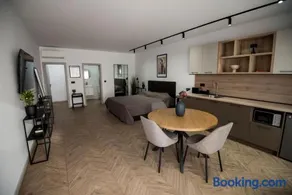 Incanto Rentals - Image 1