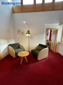 Hotel Stocker - Image 1