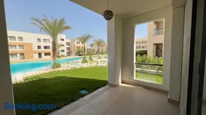 Boho Lagoon Garden Escape - Azha Sokhna - Image 2