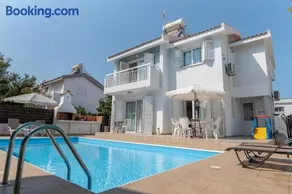 Sun & Sand Private Villa - Image 1