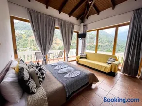 Lefteris Rooms - Image 1