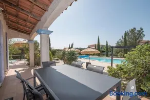 Superbe villa avec piscine chauffée à deux pas de la mer, des Calanques et de Cassis - Image 4