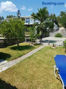 Lemon Flowers Apartments - Image 2