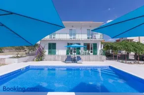 Holiday apartment - Image 2