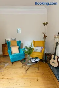 The Peach Room - Image 5