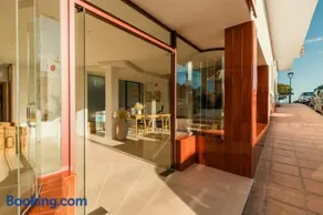 Paya Suites - Image 4