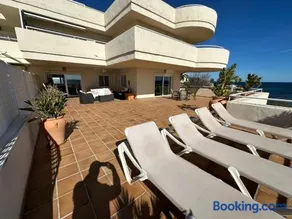 Apartments Bermuda Beach - Image 3