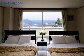 Hakone Hills - 箱根ヒルズ - Image 1