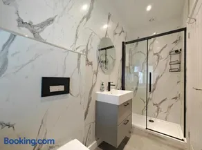 1 Bed in Tisbury oc-b36626 - Image 1