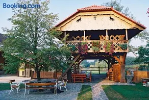 Cosy Village - Image 2