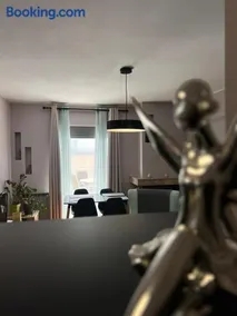 Brand new brilliant apartment at Athenian Riviera - Image 1