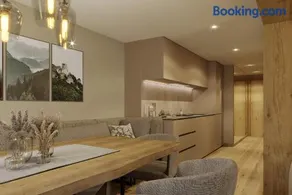 Edelweiss Apartments - Image 3