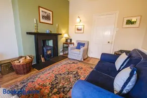 Castle Cottage No 2 - Image 2