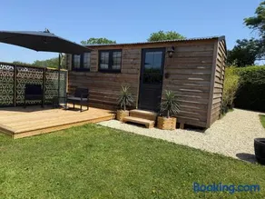 Cotswold Country Retreats - Image 2