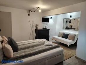 Guest House Malusha - Image 3