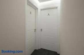 Brichett Deluxe Rooms - Image 1