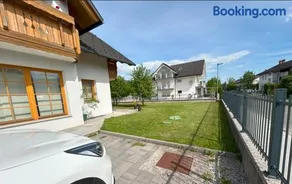 SOS Apartments - Image 3