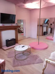Vip room 209 - Image 3