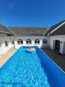 Artemis Farm Apartments - Image 2
