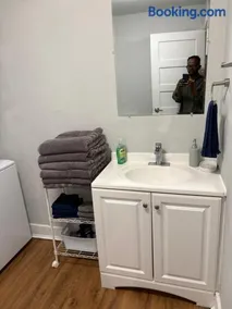 Deluxe Apartment - Image 2