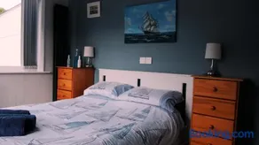 Admirals Apartment - Image 2