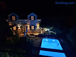 Villa matulic - Image 1