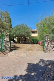 Apartments by the sea Cove Pogana, Cres - 21464 - Image 2