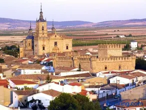 LA VILLA DE ORGAZ - Image 2