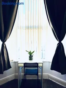 Room near Anfield - Great Value Stay - Image 3