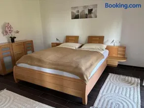 Gemütliche Ferienwohnung mit Sonnenterrasse - Image 3