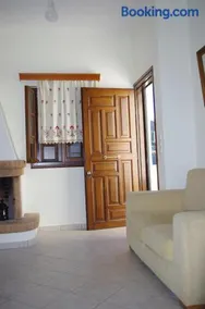 Limnes Home - Image 2