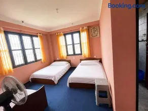 Hilltop Horizon Hotel - Image 1