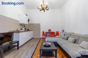 Great Value Apartment / City Centre - Image 2